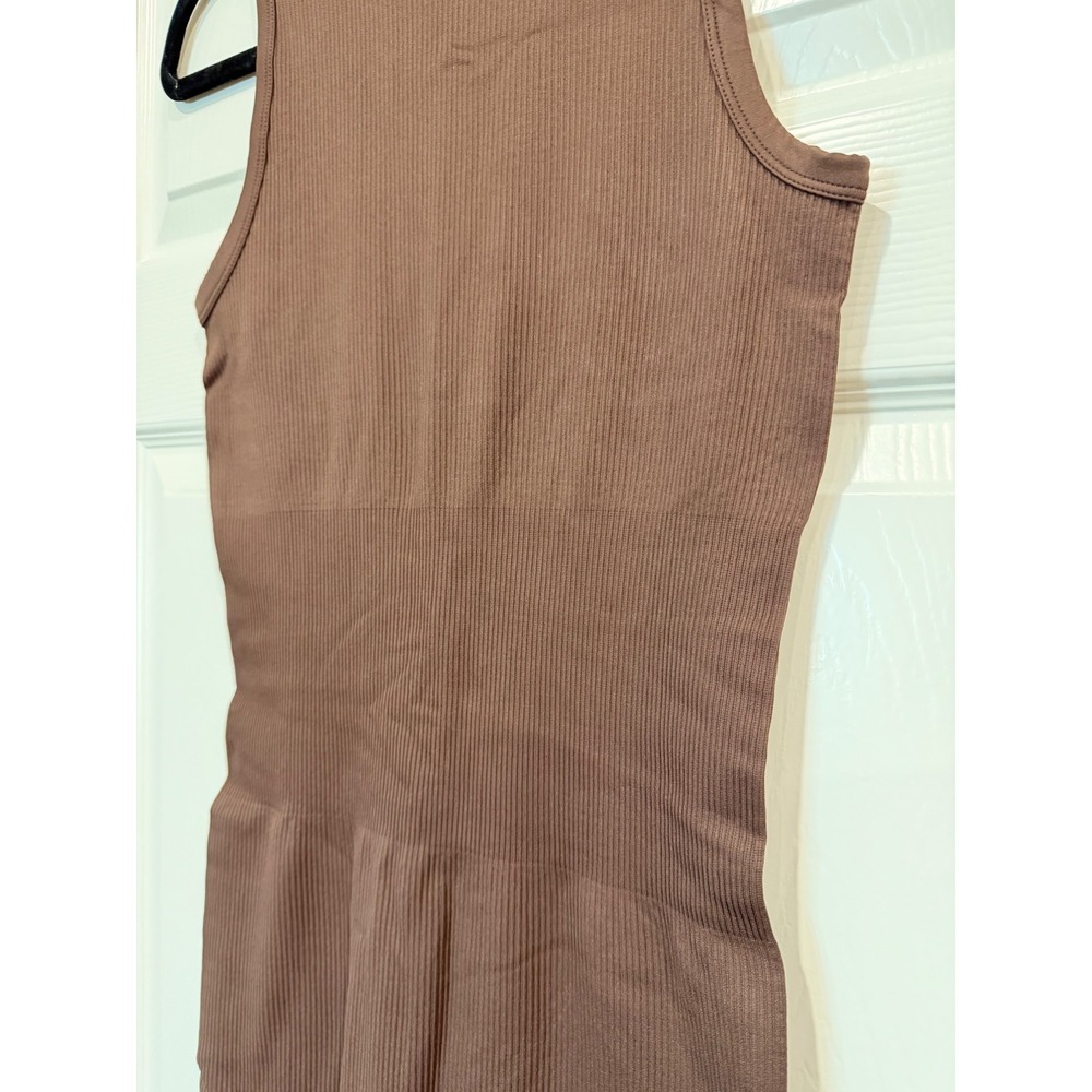 #B2 OQQ Ribbed Bodycon Dress Sz. Large Brown Sleeveless Midi PTP: 15" - 20" - Picture 3 of 9